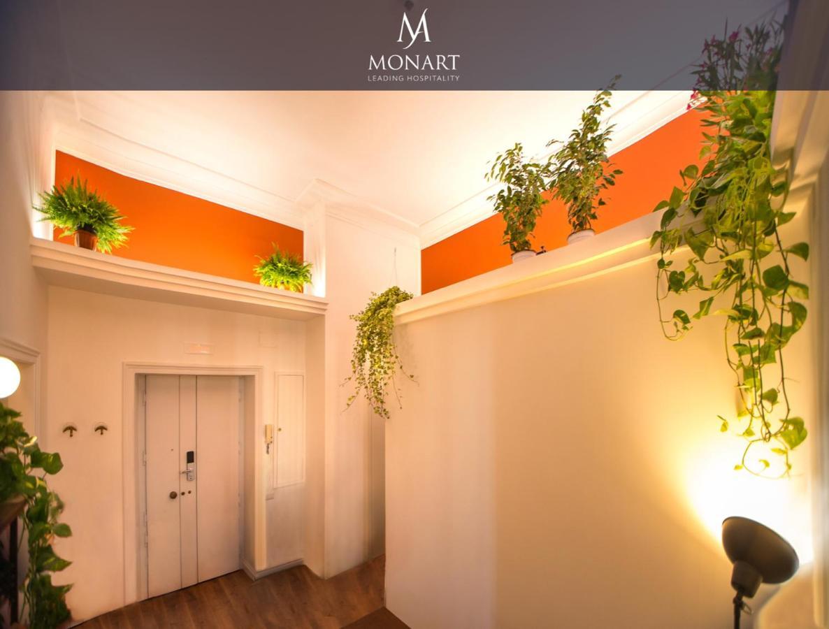 Monart Hospitality Cavour Bed & Breakfast Naples Exterior photo