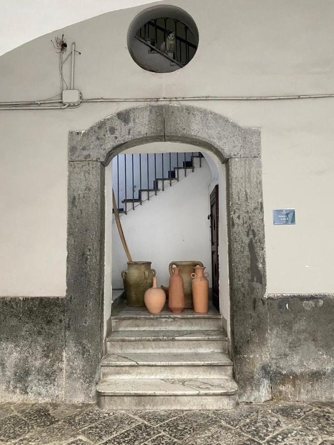 Monart Hospitality Cavour Bed & Breakfast Naples Exterior photo